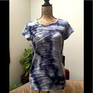 🆕 Simply Vera Vera Wang Tee